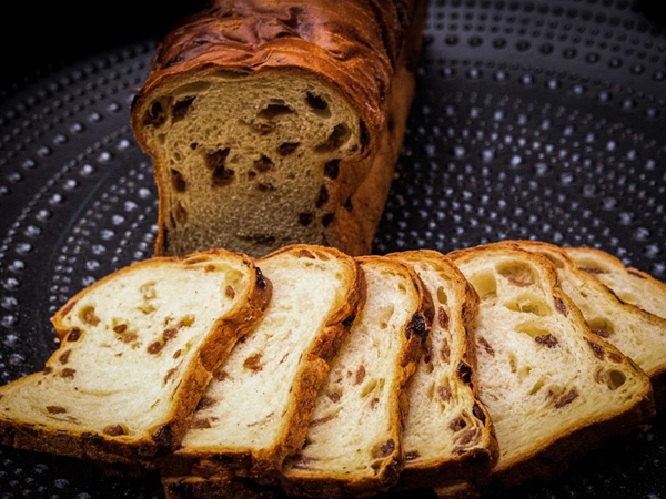 Rozijnenbrood